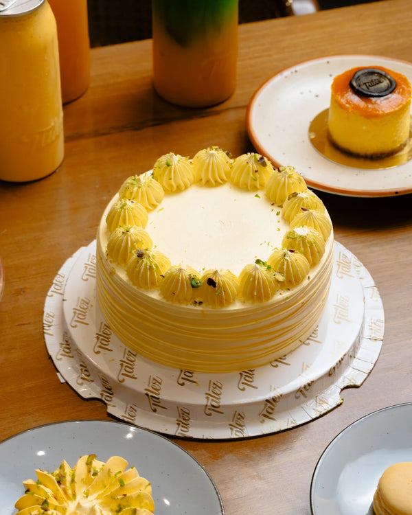 Mango Fresh Cake